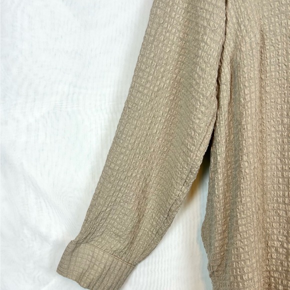 NWT Denim & Co. Textured Stretch Button Front Pocket Tunic Medium petite A468447 - Picture 3 of 9